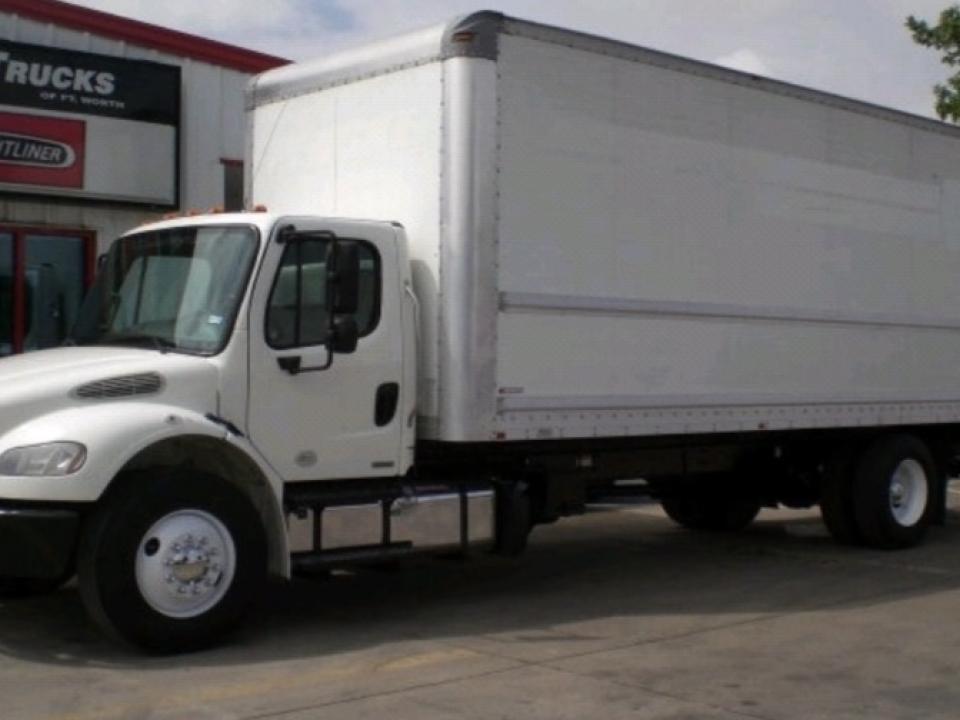 2012 Freightliner M2 106 2012 Freightliner M2 106